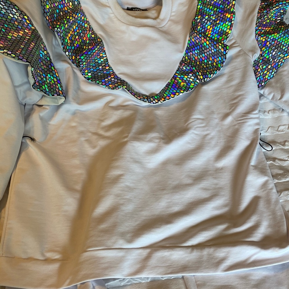 Two Pieces Set - image 2